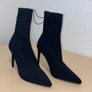 Sock style heel booties